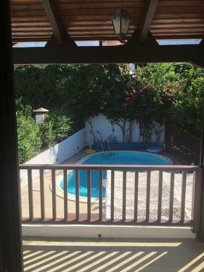 Villa Christina With Private Pool In Saronida, Near Stunning Beaches, Athens Airport & Sounio Екстер'єр фото